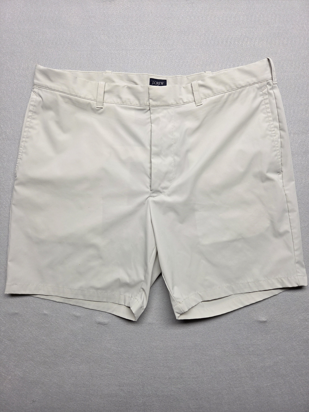 J Crew Flat Front Performance Tech Shorts Tan Size 35 Inseam 7”